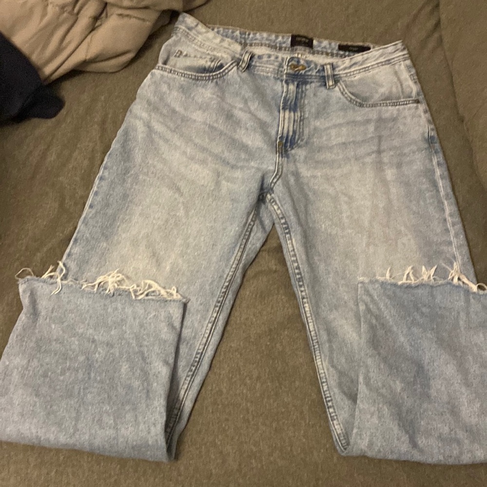 Cotton On baggy jeans size 32 Unisex item